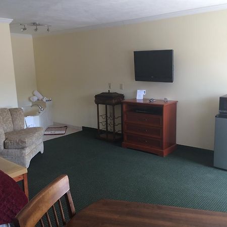 Hurricane Inn Waynesboro Extérieur photo