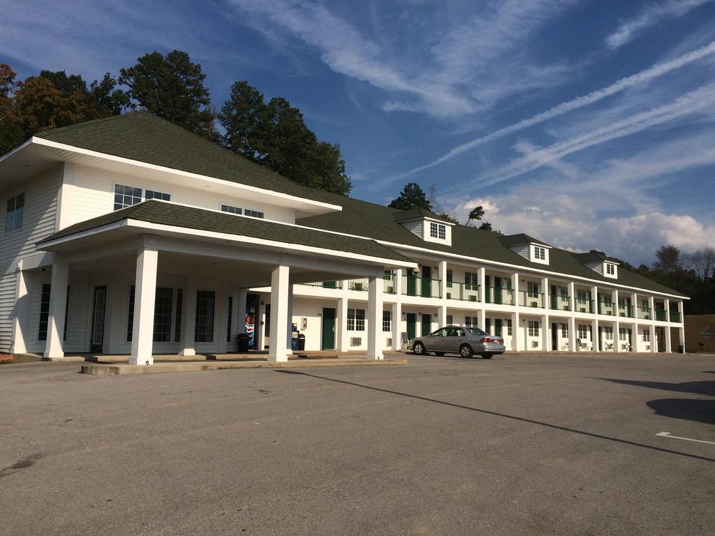Hurricane Inn Waynesboro Extérieur photo
