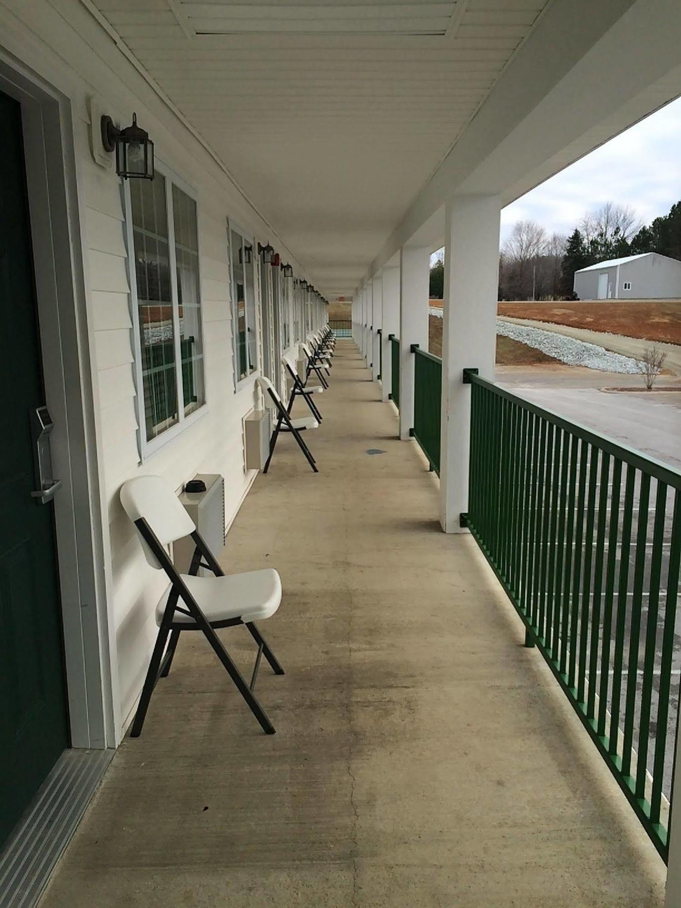 Hurricane Inn Waynesboro Extérieur photo